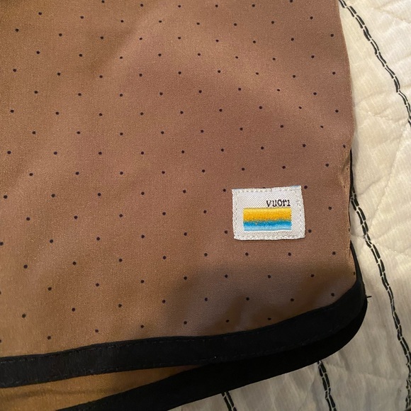 Mens Vuori Shorts - Picture 2 of 4